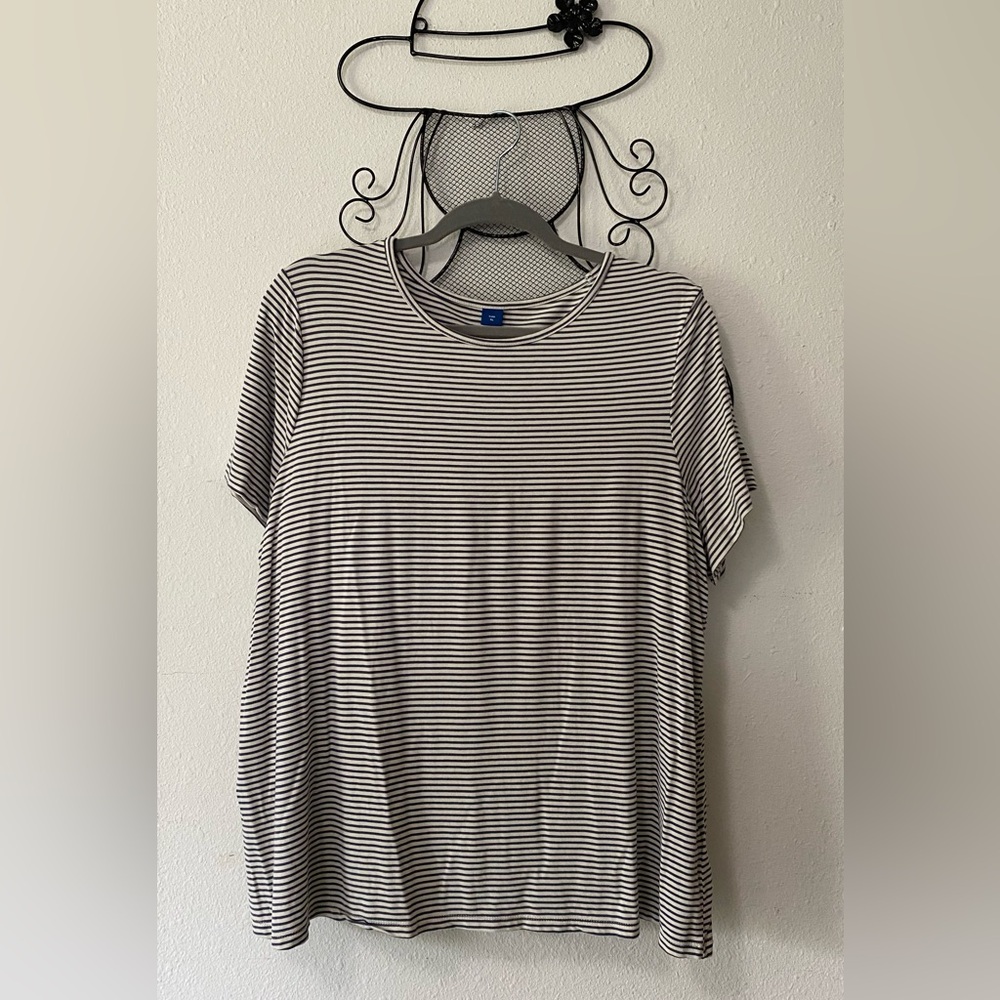 Old Navy Luxe Short Sleeved Top